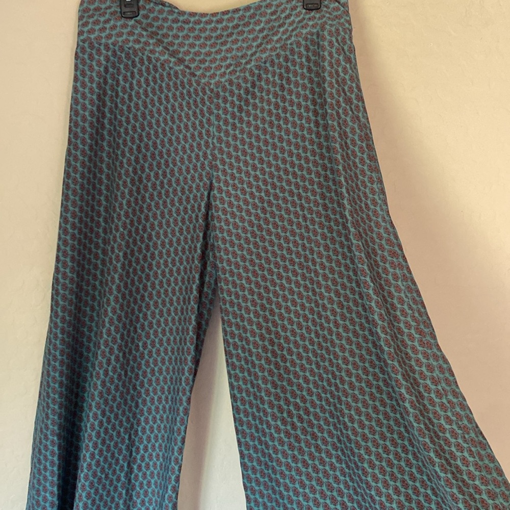 Costa Blanca, large, wide leg flowy pants